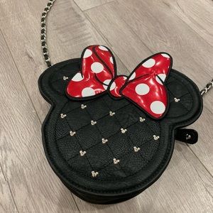 Loungefly Minnie Mouse crossbody bag